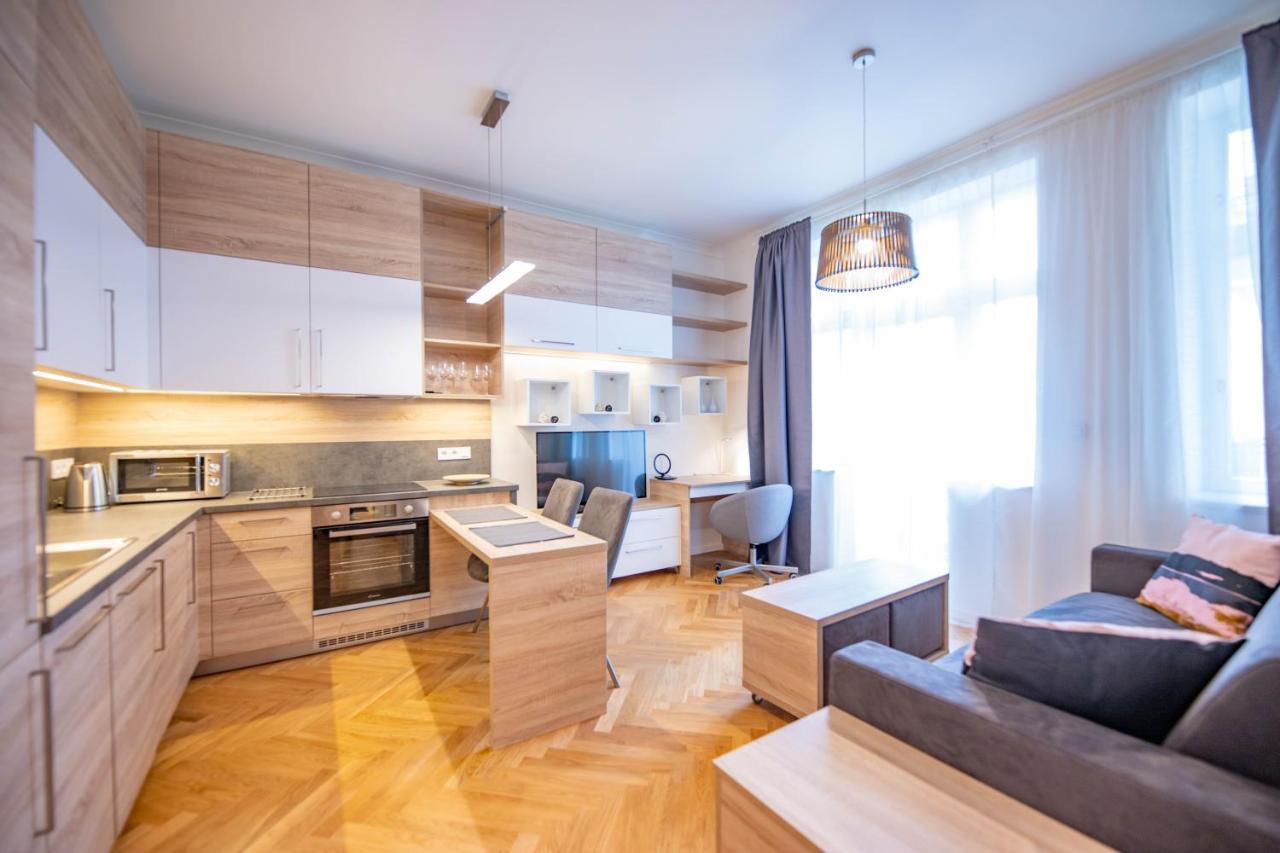 Friendly Apartments In Prága Kültér fotó